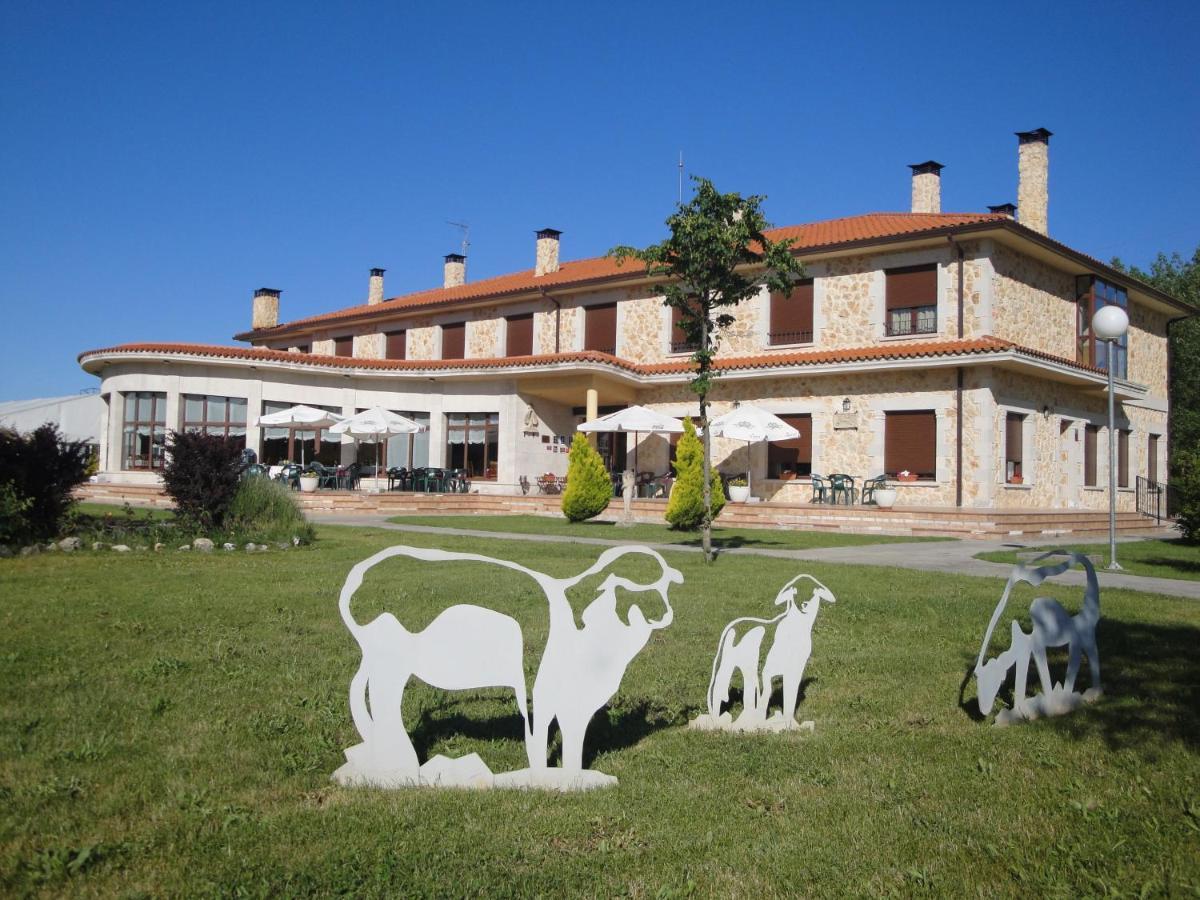 Caleruega El Prado De Las Merinas מראה חיצוני תמונה